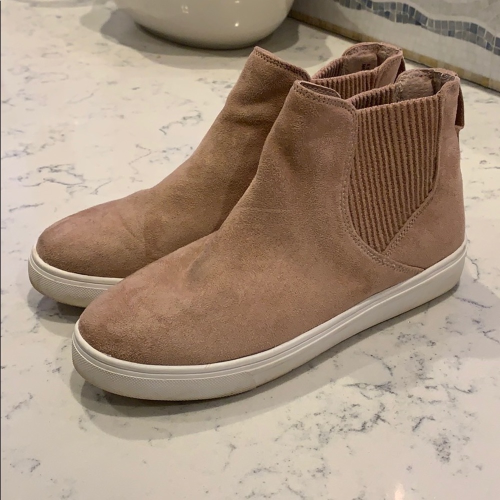 Steve madden high top sneakers